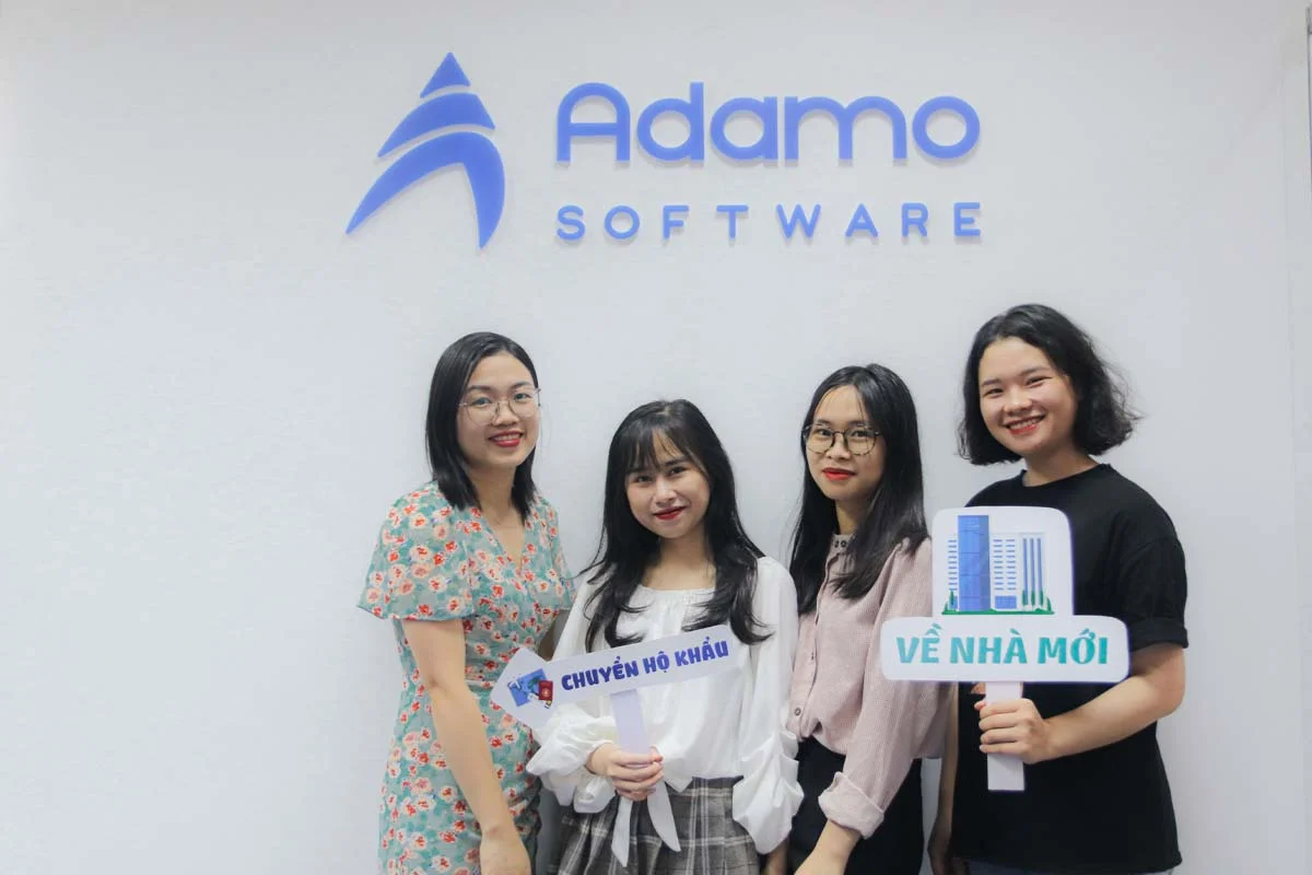 new-office-opening-03 | Adamo Software our team at the new office grand opening