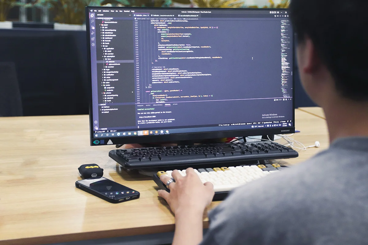 IT-outsourcing-companies | Adamo Software outsourcing-development-company