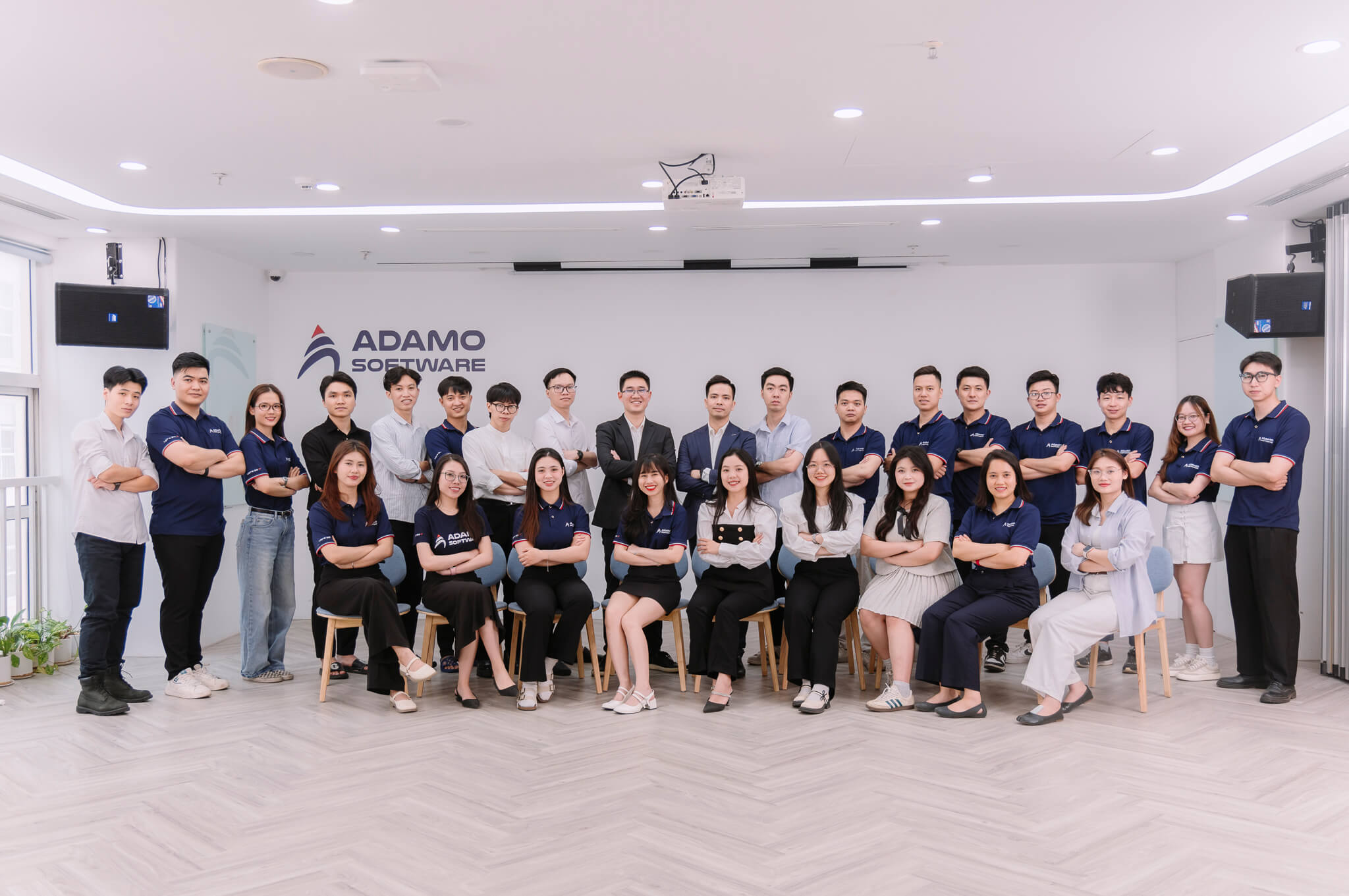 adamo-team-4
