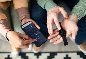 EMR integrate with wearable apps